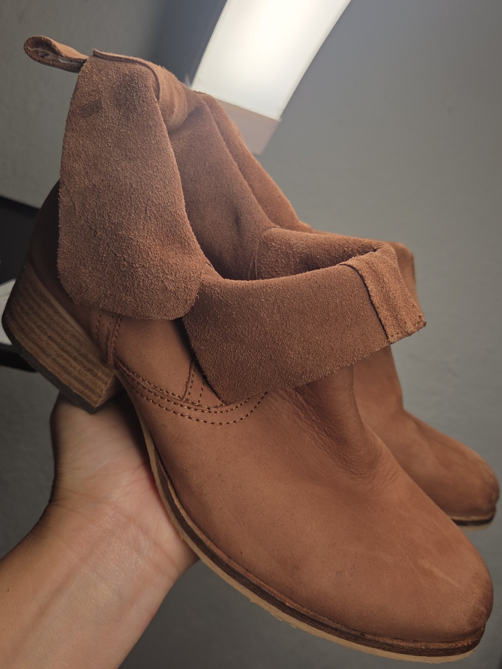 ECOTE Urban Outfitters Tan Cognac Leather Suede Slouchy Ankle Booties Size 7.5